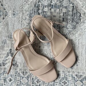 Le Chateau Cream Heels Minimalist Design